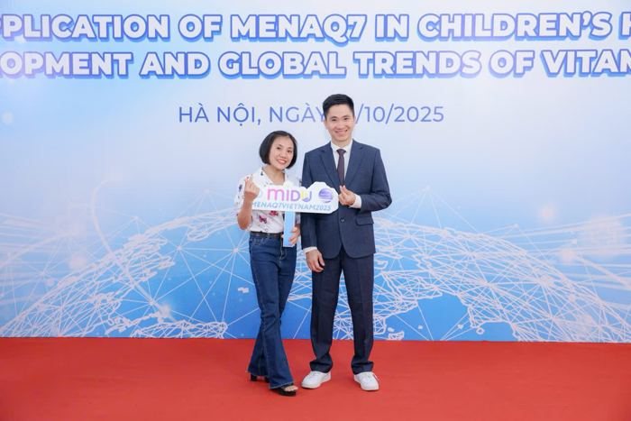 Vũ Thị Tuyến tại hội thảo khoa học MenaQ7, Hà Nội, tháng 10/2025